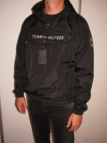 Tommy Hilfiger bunda s kapucňou