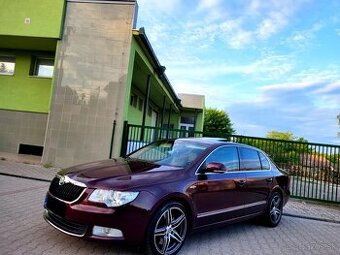 Škoda Superb 3.6  FSI DSG 4×4 L&K  Laurin & klement R.V.2011