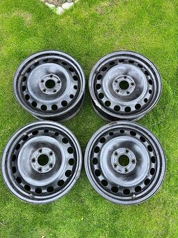 Plechove disky Ford R16