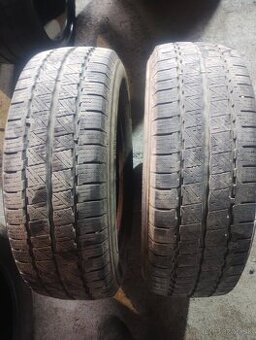 Pneu 215/65R16C
