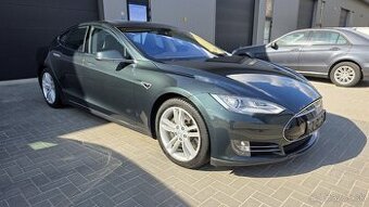 Tesla Model S85 na predaj