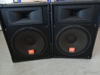 JBL MR925