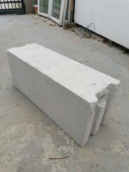 Tvárnice Termalica 60x20x25