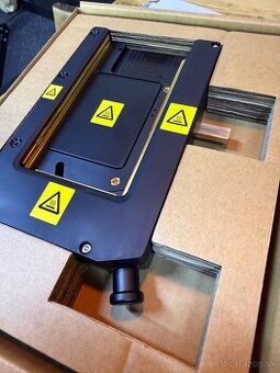 Predám: Apple Tool – Adjustable Heated Display Pocket