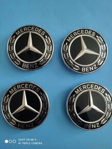 Predam znak MERCEDES - 1