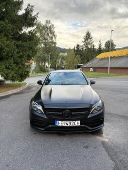 Mercedes C63 S