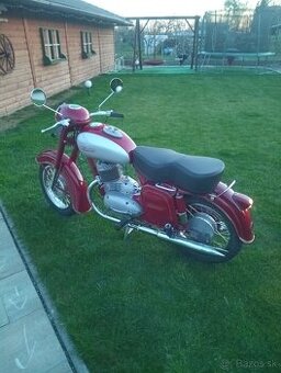 Jawa 250 - 1