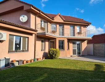 5iz Rodiný dom v Bratislave- Novy Ružinov
