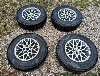 Jeep Cherokee XJ, kolesa, hlinikove disky, elektrony