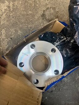 Predám Rozširovacie Podložky BMW