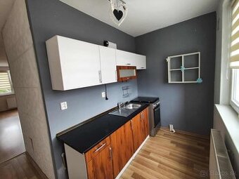 Prenajmem 3izbovy byt