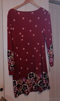 Červené bavlnene saty