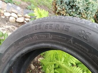 4xletne pneu michelin 185/65 r15 dezen 7mm