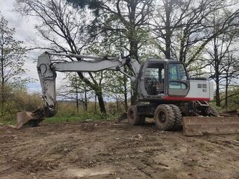 Kolový otočný bagr HITACHI ZX 160W