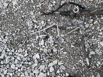 Opel Astra G trubky klimatizácie,hadice,obal filtra,dvierka