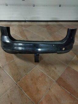 Zadný nárazník na Passat B 8