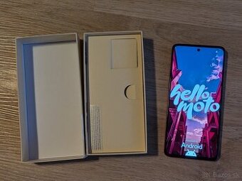 Motorola Moto G84 5G (8GB/256GB) Viva Magenta – TOP STAV, V