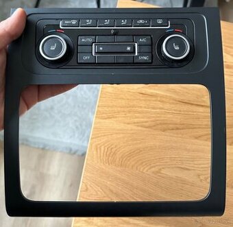 Touran 1t panel climatronic s ramikom