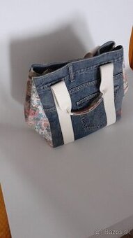 Nova dzinsova kabelka