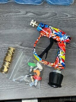 Tlaková pištoľ na vodu