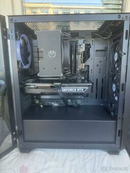 RTX 4070 SUPER / i5-14600KF / 32GB – 300+ FPS CS2