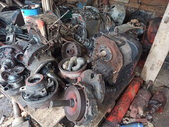 Rozpredám náhradné diely desta destu dvhm dv MV...