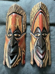 Drevené masky z ebenového dreva