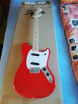 Predám Fender Squier mustang