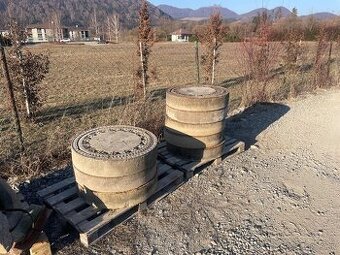 Betonové poklopy