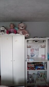 Izba pre bábätko (skrinka a knižnica) IKEA HENSVIK