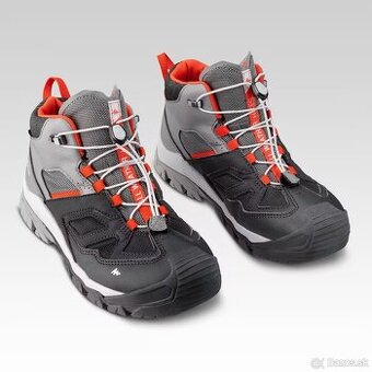 Detske UNISEX trekove topanky c. 37