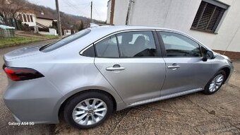 Toyota Corolla sedan 1.5 vvti 10.000km