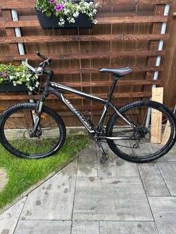 Horský bicykel SPECIALIZED HARDROCK