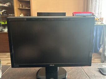 Asus 23” - 1