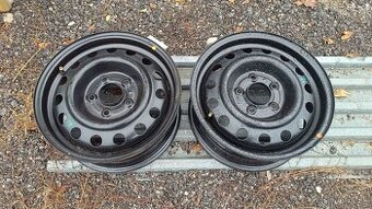 Dva disky kia Hyundai 5x114,3 6Jx15 CH ET 46