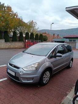 Ford S-Max 2.0 TDCi Titanium – výborný stav, bez chyby