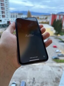 📱 Predám iPhone 11, 64 GB – fialový