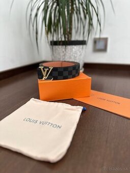 Louis Vuitton opasok zlatý
