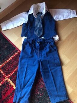 Detsky oblek s kravatou od 18 mesiacov