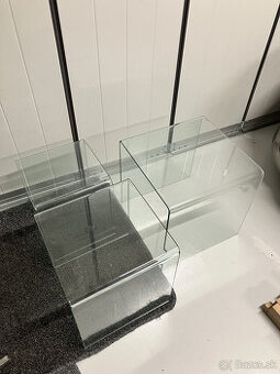 Set 3 ks konferenčných stolíkov zo skla