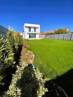 Novostavba 4i. RD, Záhorská Bystrica, pozemok 430 m2