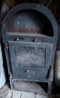 Pec piecka kachle kamna na stavbu garaz dielna