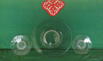 Servírovací tanier na zákusky