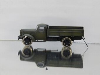 KOLAJOVE VOZIDLO    H0    1/87