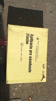 Stará magnetická násobilka.