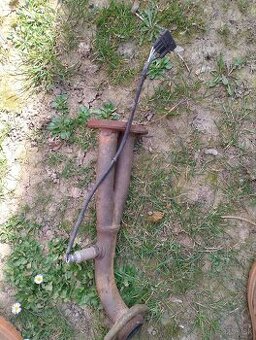 Predám koleno výfuku škoda Felicia