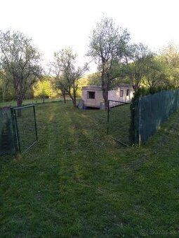 Predám rekreačný pozemok s mobilným domom