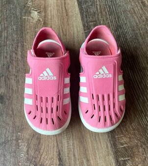Adidas sandále 27
