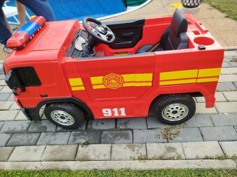 Elektrické hasičské auto