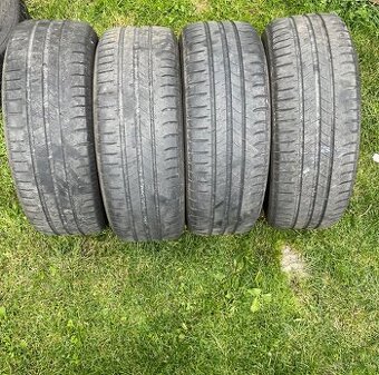 Predám pneu letne 205/55 R16